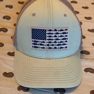 Columbia PFG American flag, trucker flexfit L/xl fitted hat